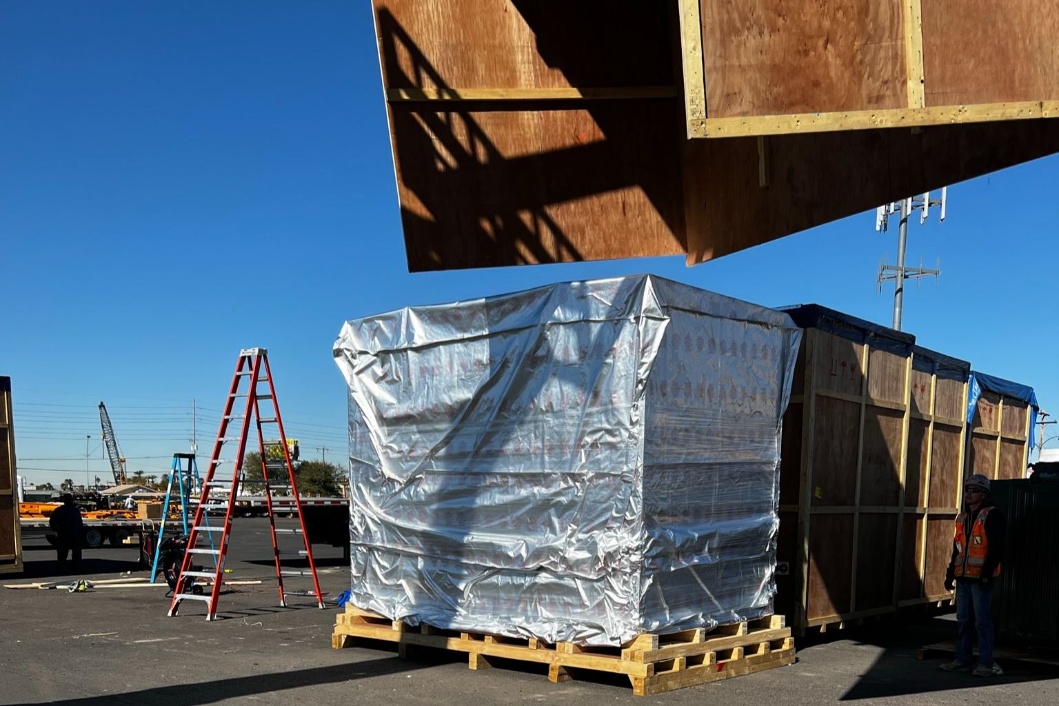 7 Reasons Heavy Equipment Crating Is Essential for Protecting Industrial Machinery